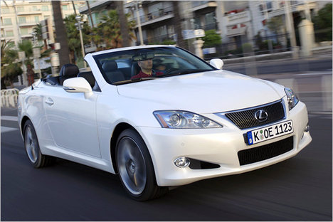 Изображение IS-Coupe-Convertible